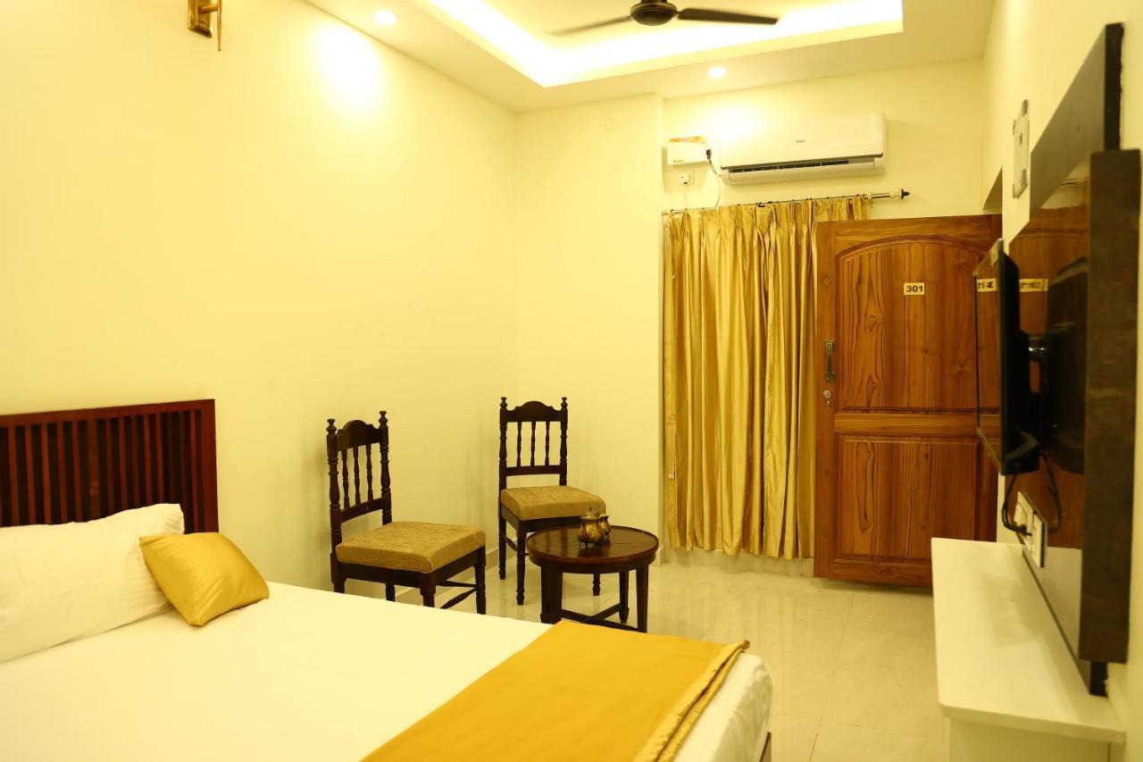 Jack'S Den Residency Hotel Pondicherry Exterior photo